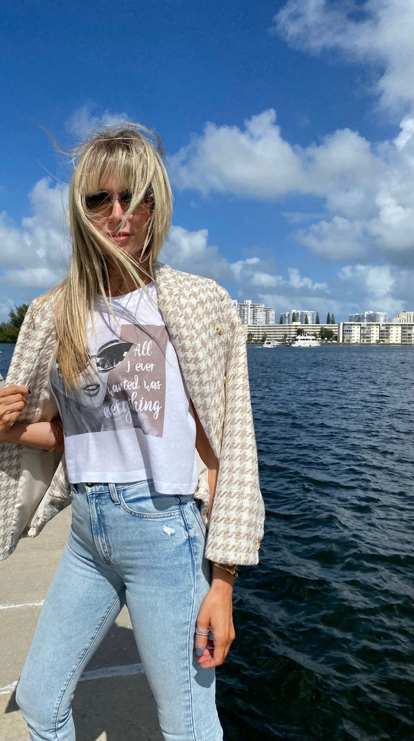 "Simple girl" Kate Tee
