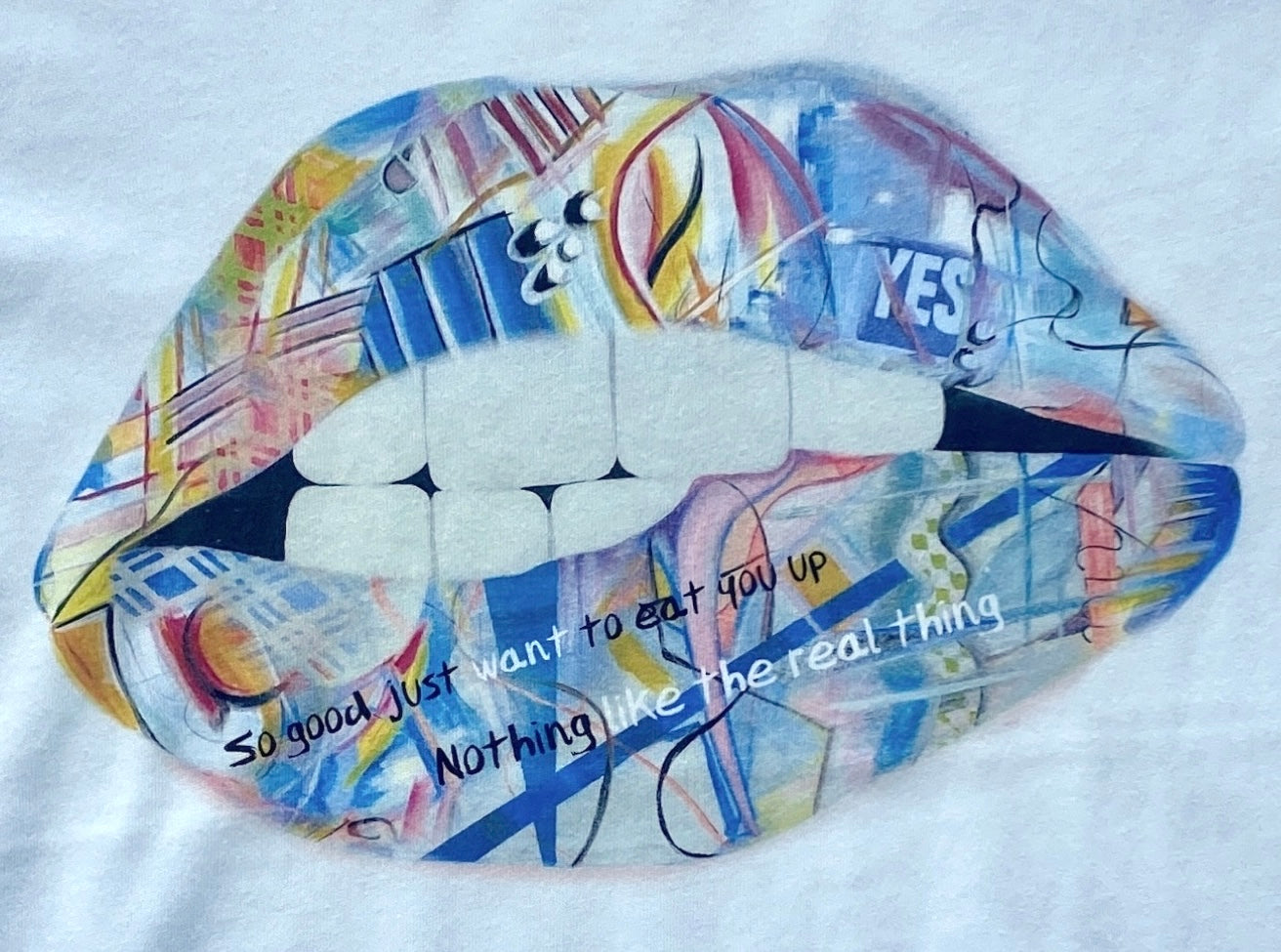 “Graffiti Lips" Milla Tee