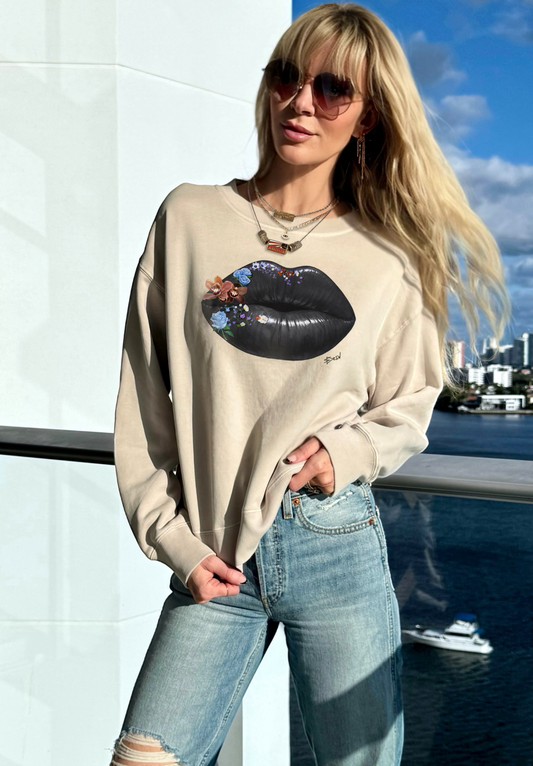 Lola Crewneck Sweatshirt - Noir Lips